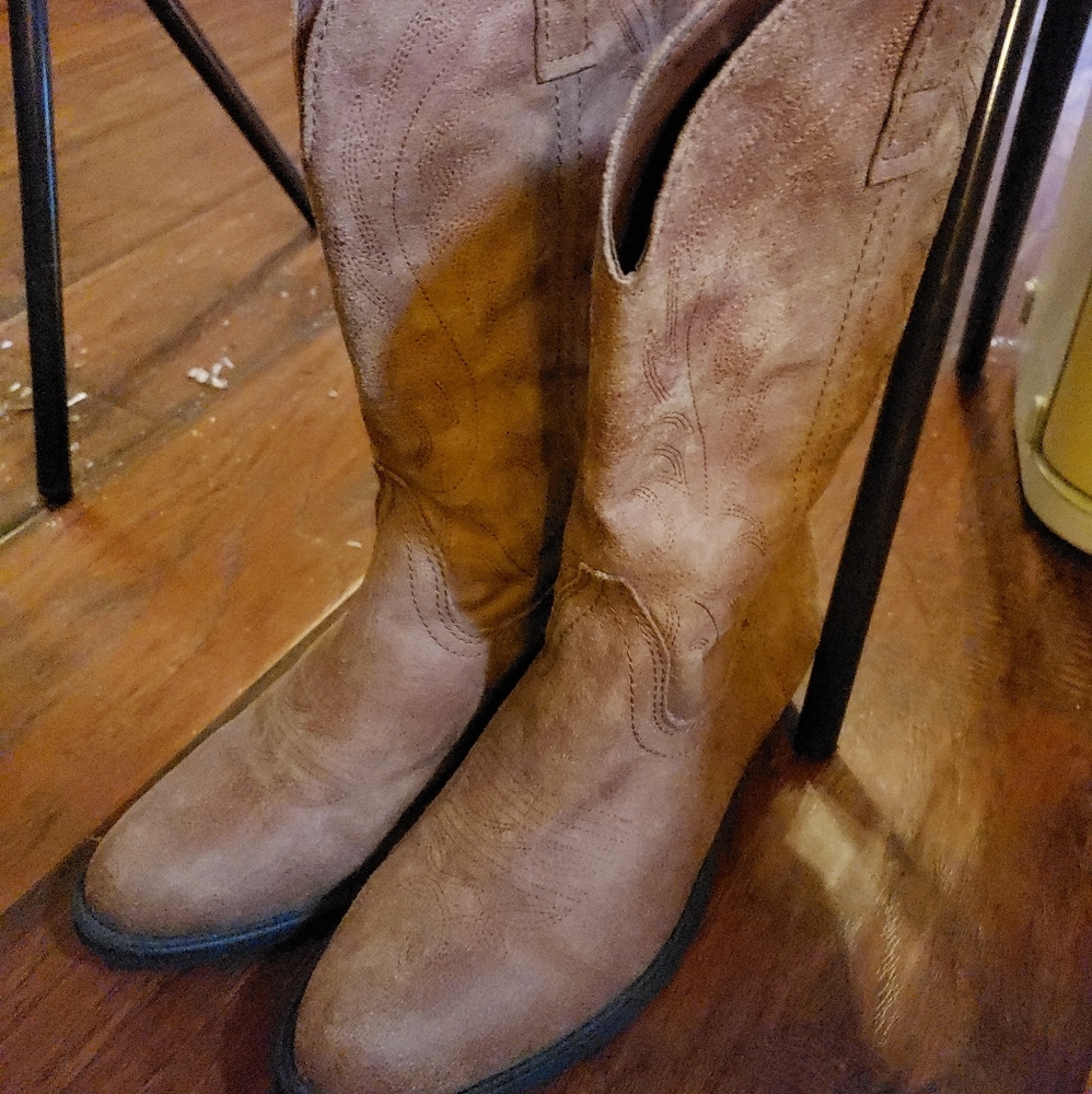 Womens CowBoy Boots warn one time 20 min.EUC